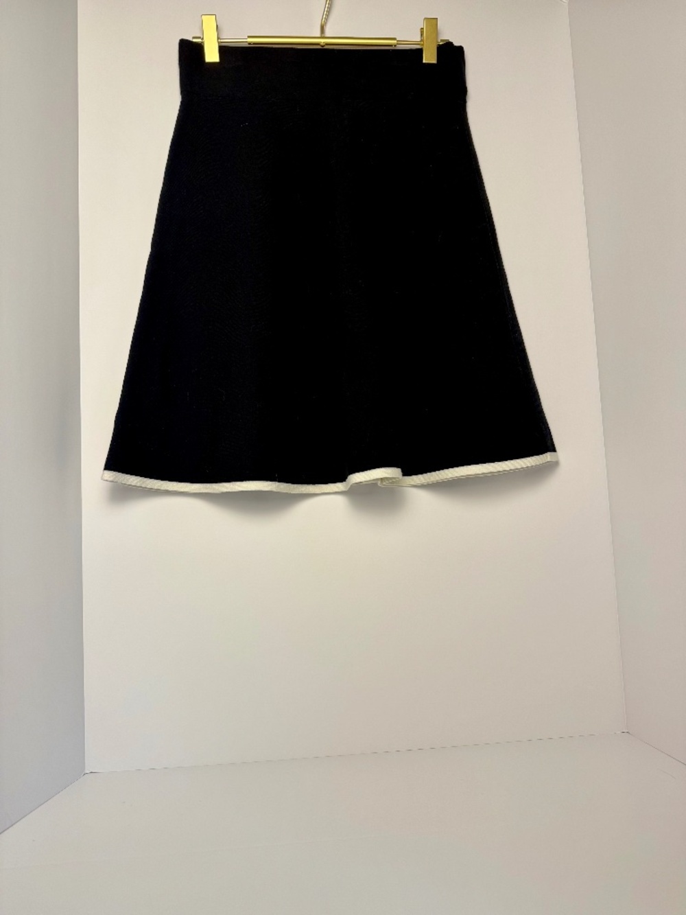 Ann Taylor Black Knit Mini Skirt With White Trim